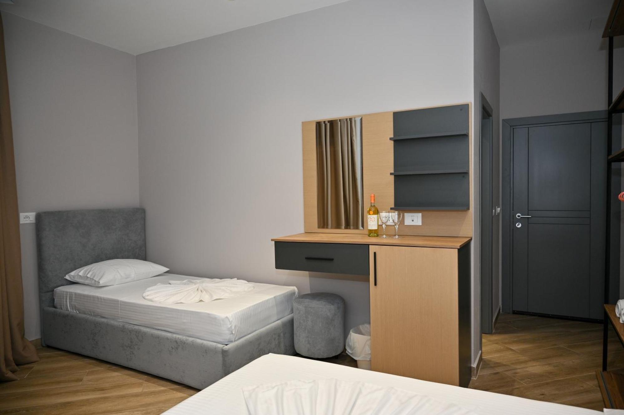 MonDuro Hotel Durrës Kamer foto